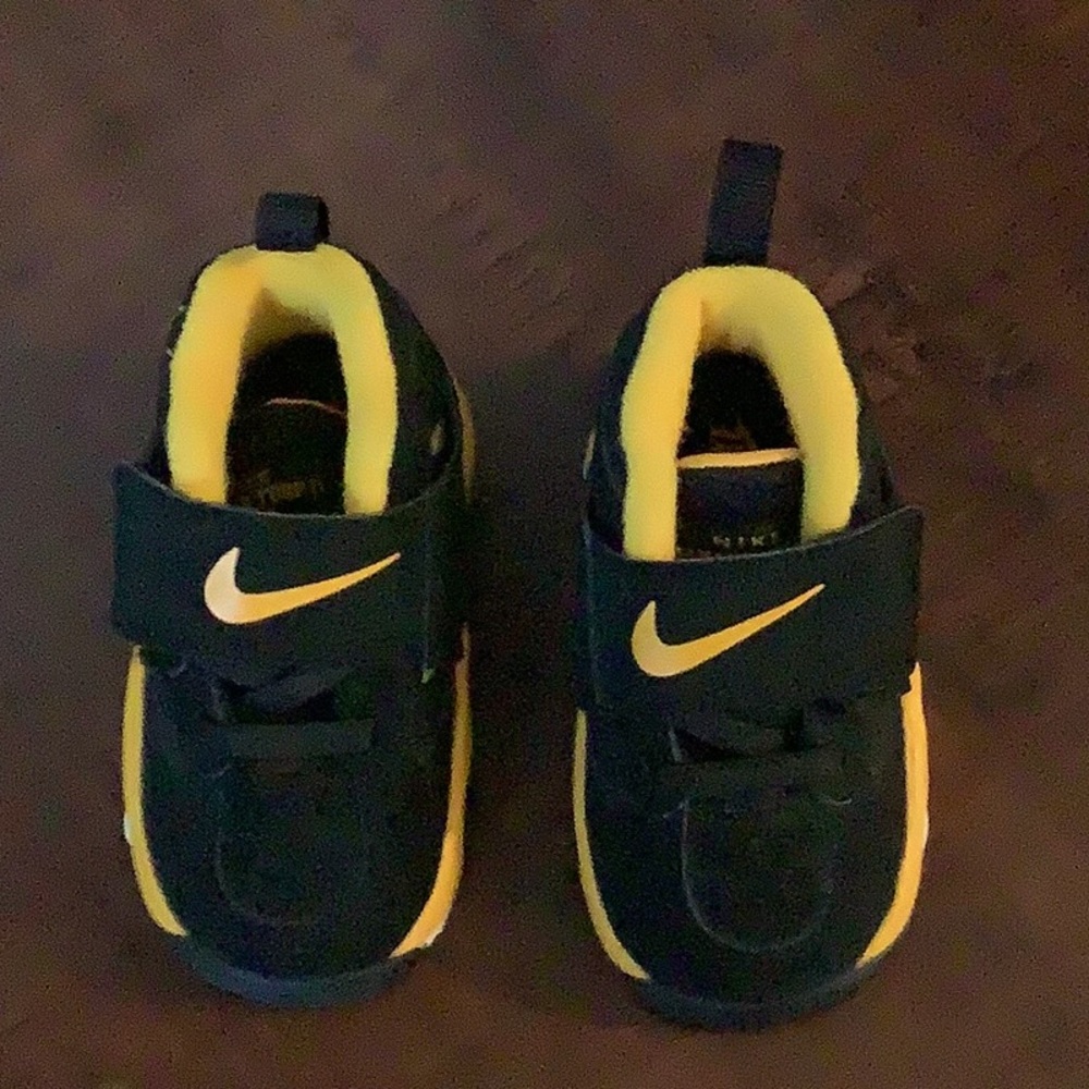 Nike shoes